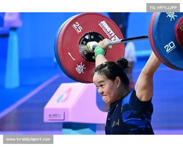 全运会举重女子64、71公斤级决赛，杨柳月李霜杨秋霞等新生代选手夺金